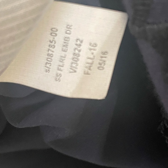 Banana Republic Embroidered Mini Floral Dress Women 6 Navy S/S Cotton Zip Lined - Picture 5 of 7